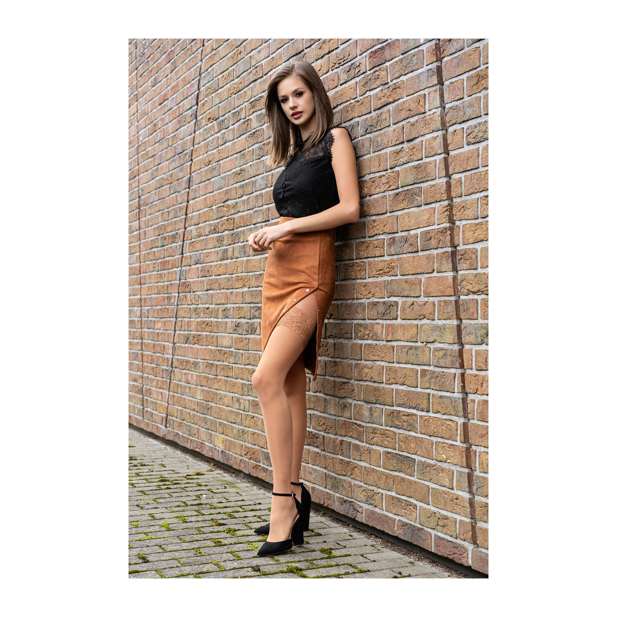Lc kornelie holds up light natural 20den - LivCo Corsetti Fashion